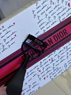 Dior Black and Pink Eyelash Curler